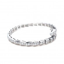 Златна дамска гривна с диаманти 3,30Ct. 18кр. модел:43055-1