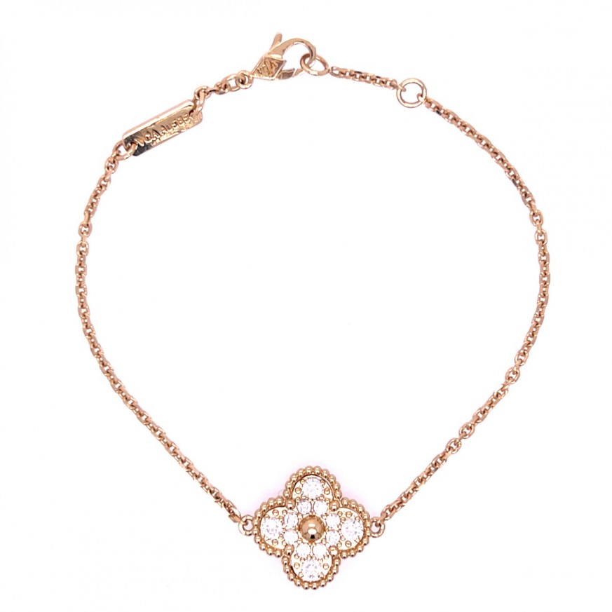 Гривна в стил Van Cleef от 14K жълто злато с детелина и цирконии.

