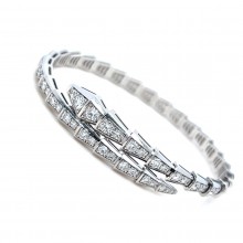 Златна дамска гривна с диаманти 3,30Ct. 18кр. модел:43055-1